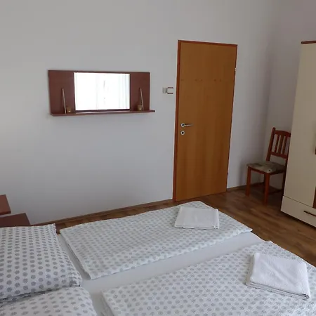 Toscanaapartmanbalatonhu Family Frend Дом отдыха