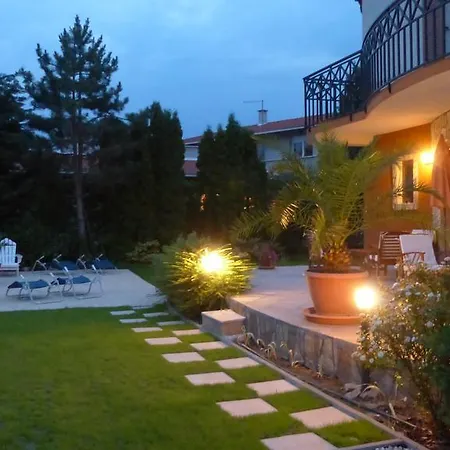 Toscana Lakeside I - Ii Family Friend *