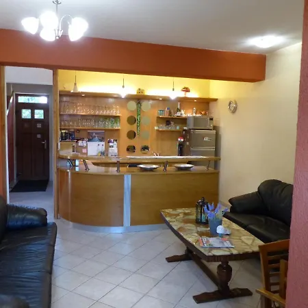 Toscanaapartmanbalatonhu Family Frend *